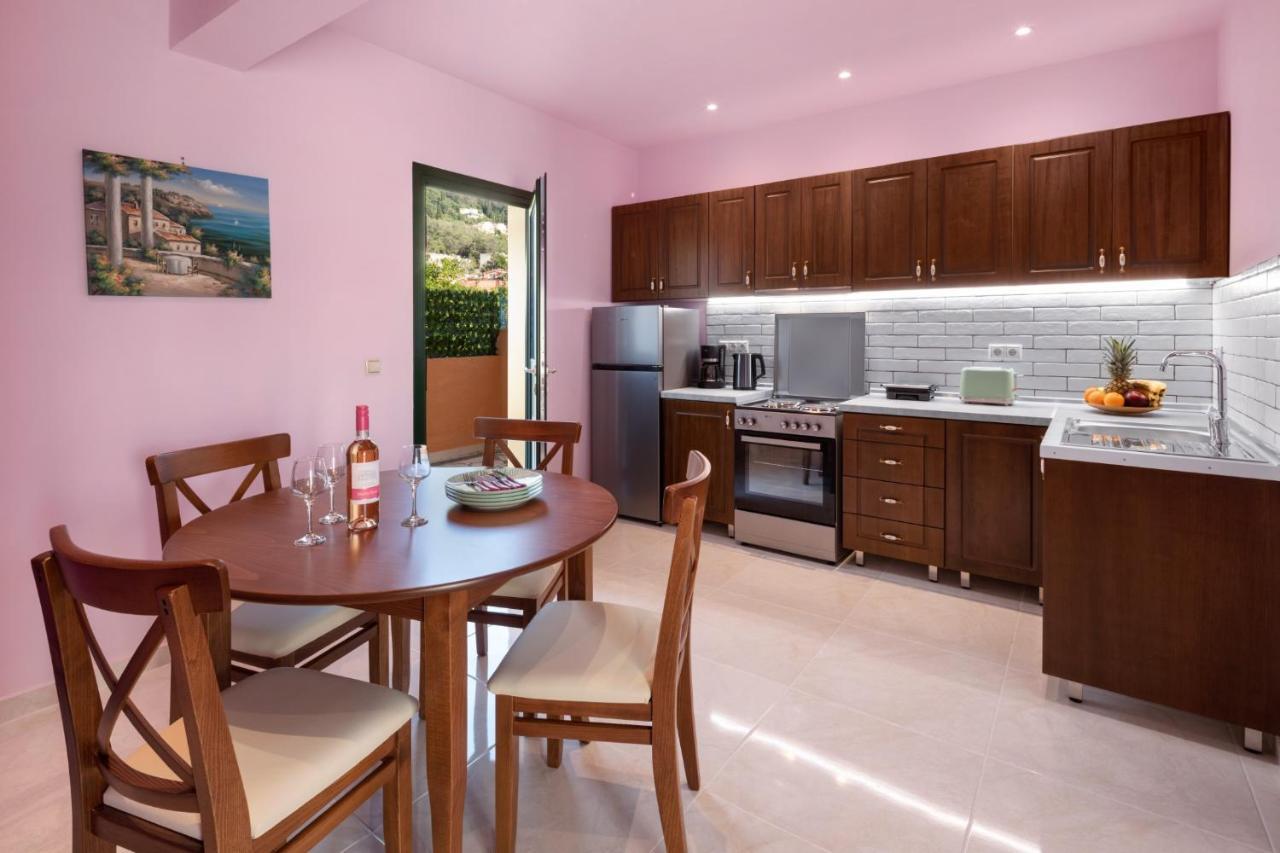 Poseidon Suites By Corfuescapes Agios Gordios  Eksteriør billede